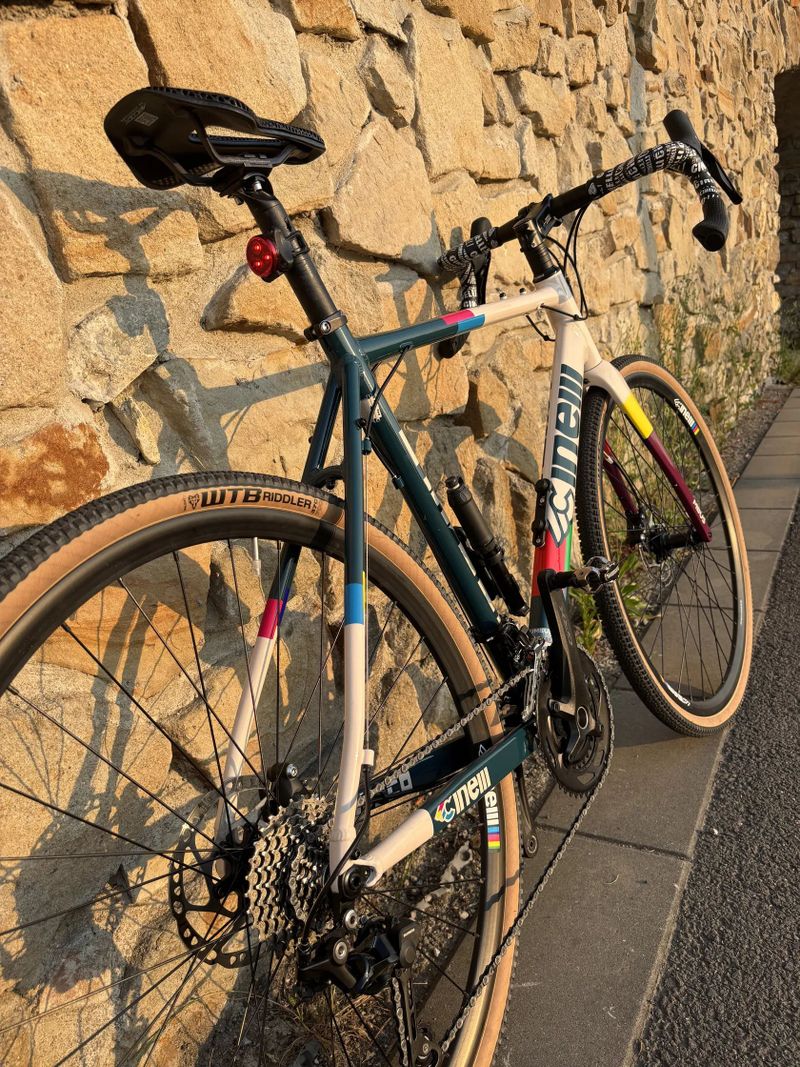 Cinelli Zydeco 2025 (vel. L) – Shimano GRX 2x10 / Columbus