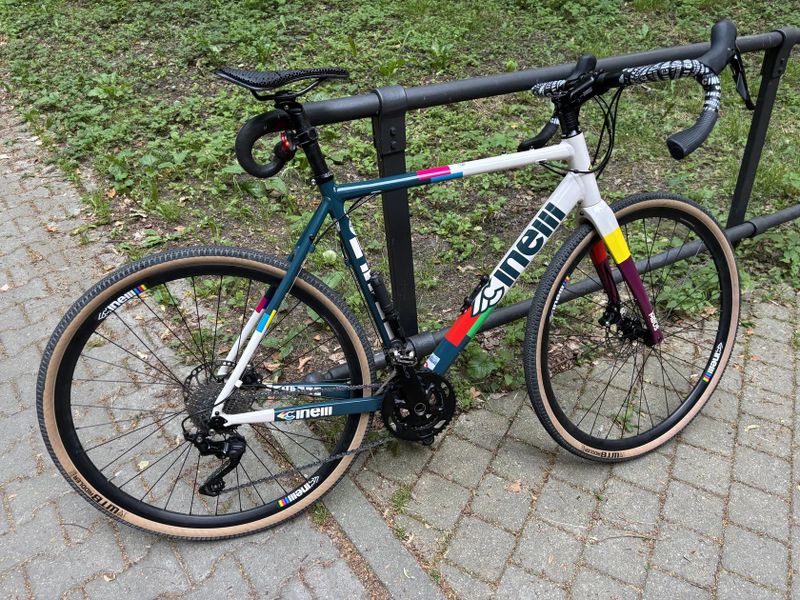 Cinelli Zydeco 2025 (vel. L) – Shimano GRX 2x10 / Columbus