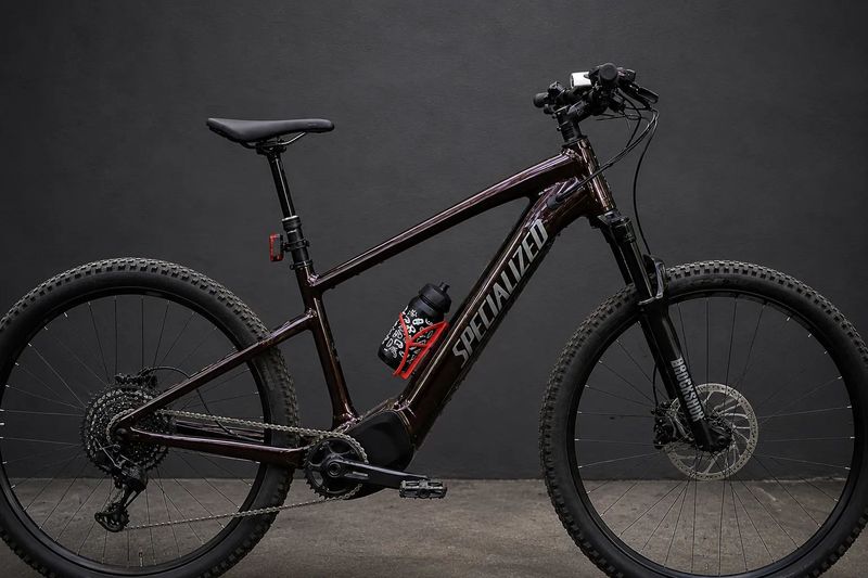 Specialized Specialized tero 5 , 2025, 480km,zaruka