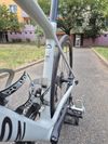 Canyon Endurace CF SL 8 + wattmetr 4iii + bohaté vybavení