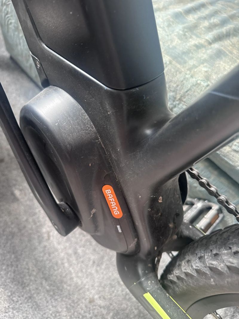 Crussis e-Carbon C.1