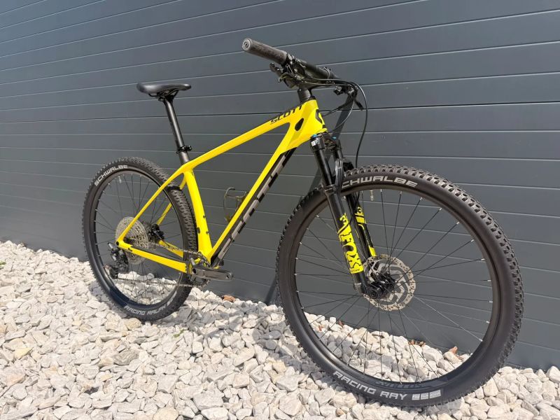Karbonové horské kolo Scott
