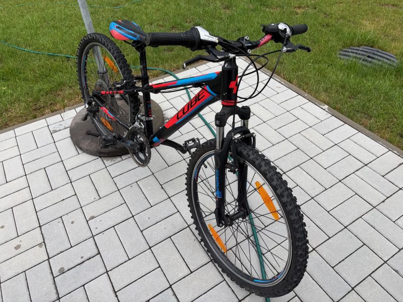 Cube Race 240