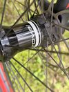 Specialized Epic HT 8,2 kg včetně pedálů. 