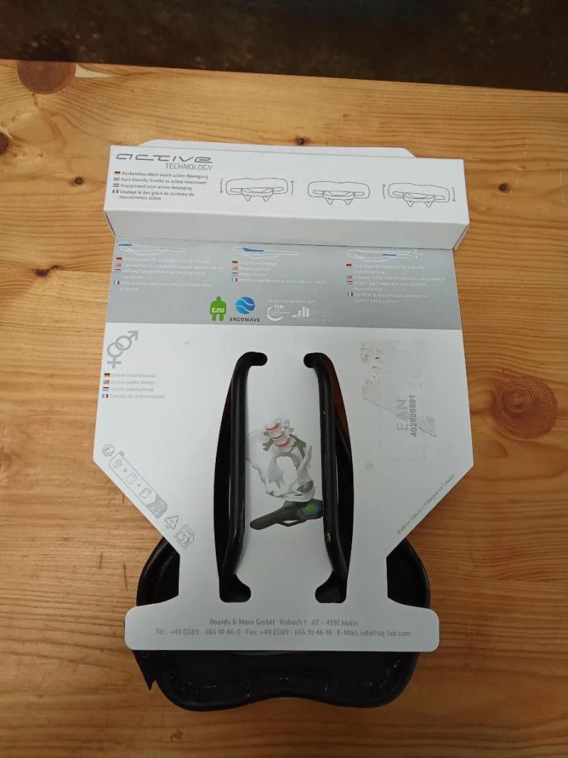Ergonomické sedlo SQlab 612 Ergowave Active 2.1, šířka 13 cm - Zánovní