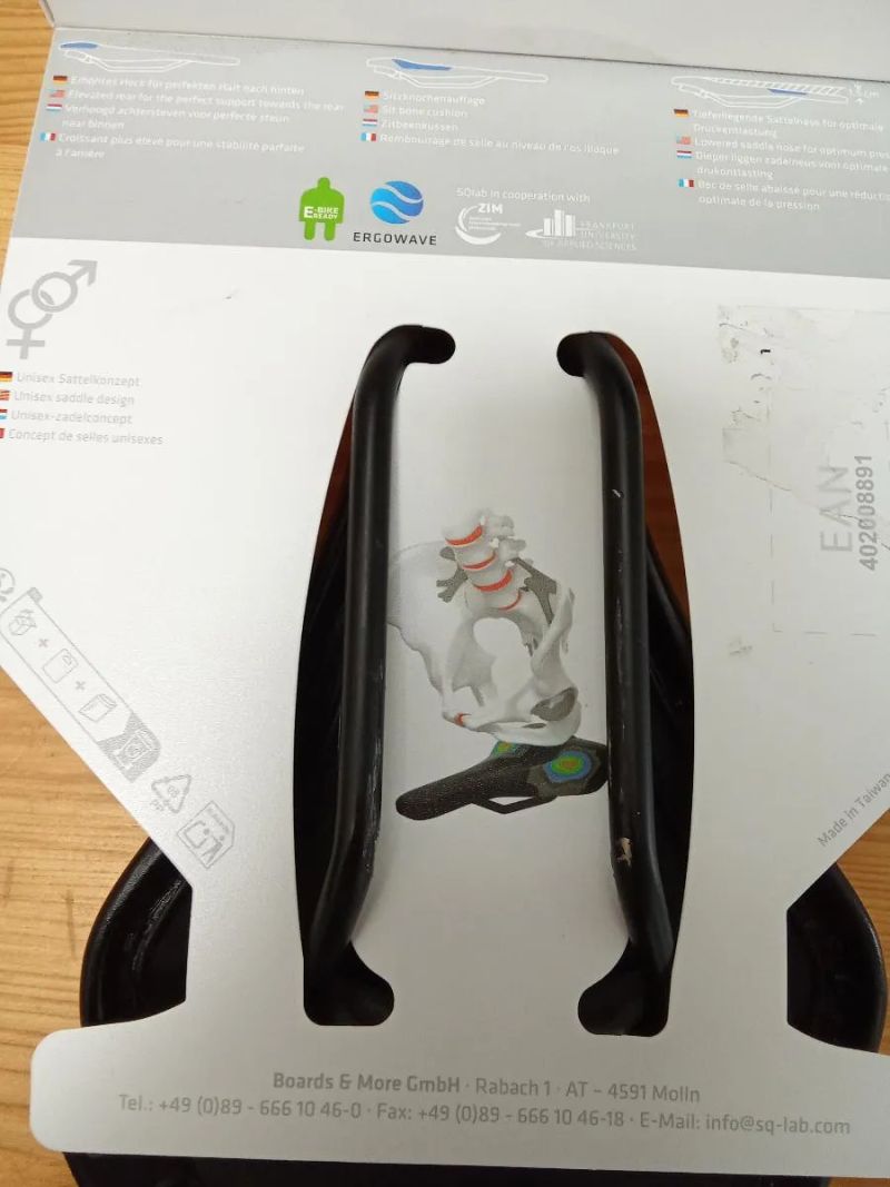 Ergonomické sedlo SQlab 612 Ergowave Active 2.1, šířka 13 cm - Zánovní