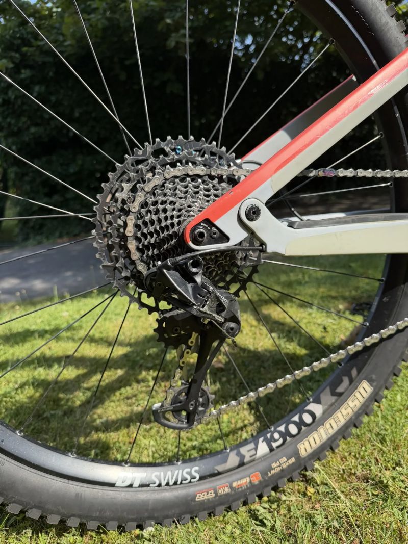 Canyon Strive CF 7