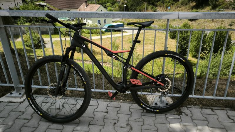 Specialized Epic Comp Carbon