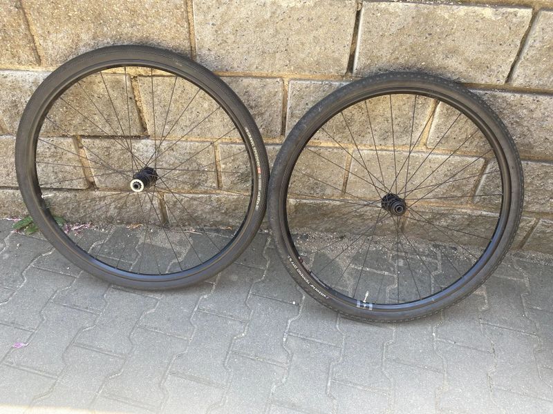 zapletená kola z gravel kola Cannondale Topstone 2.