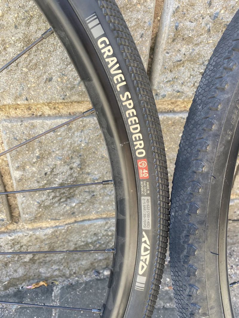 zapletená kola z gravel kola Cannondale Topstone 2.