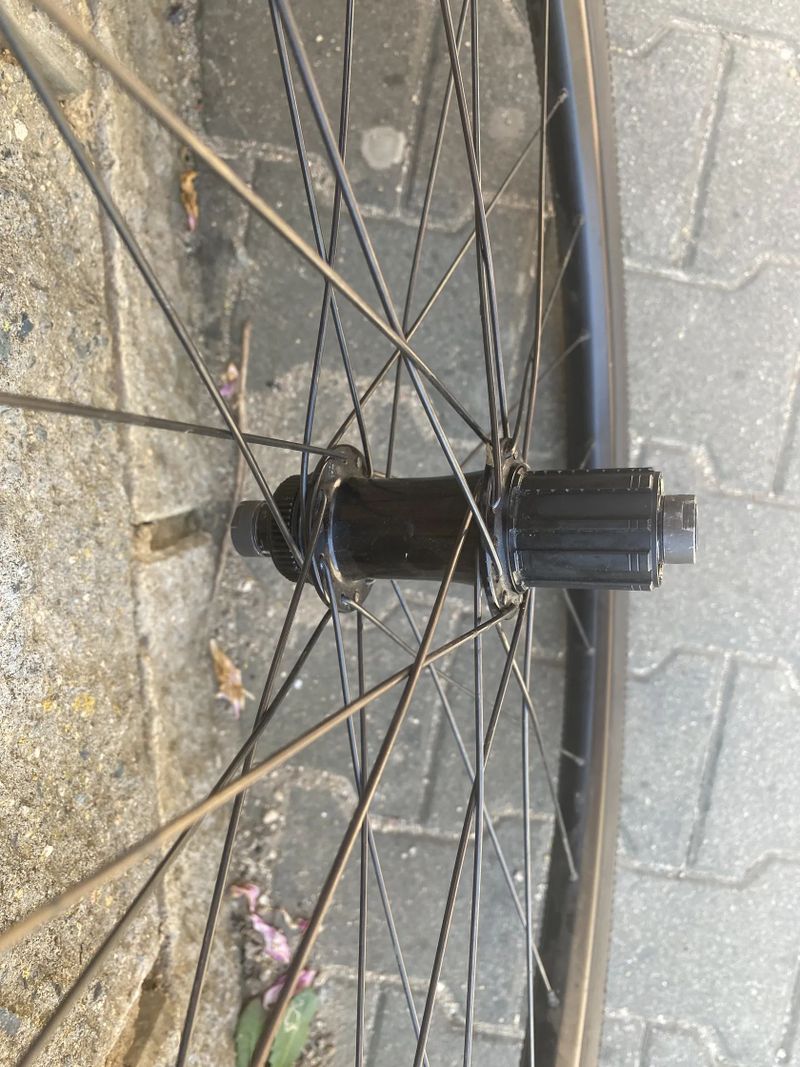 zapletená kola z gravel kola Cannondale Topstone 2.