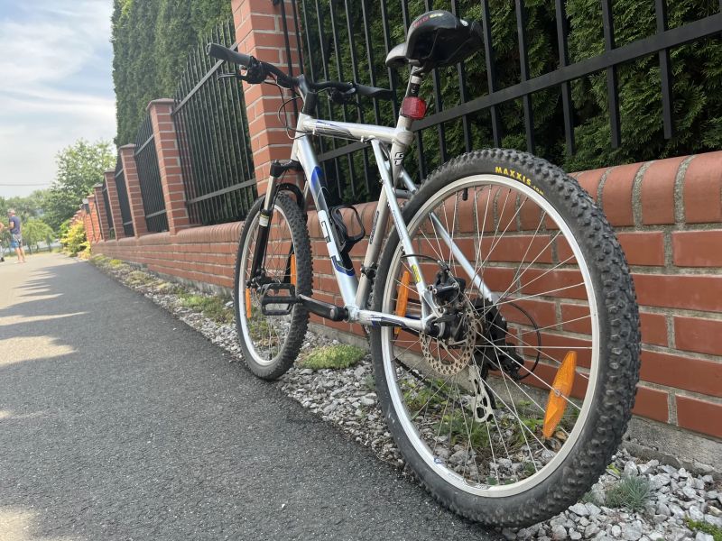 Horské kolo GT Avalanche 3.0 | vel. L | 26”