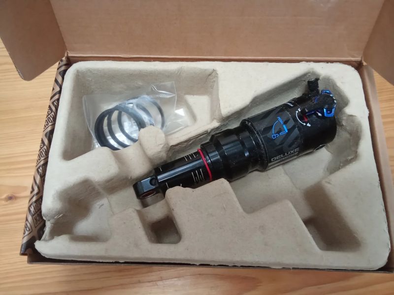 Tlumič Rockshox AMRS DLX ULT 165X40 XL4S0 R55C Uni