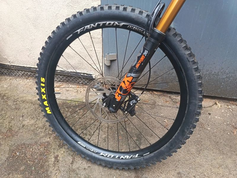 Intense Tracer 275