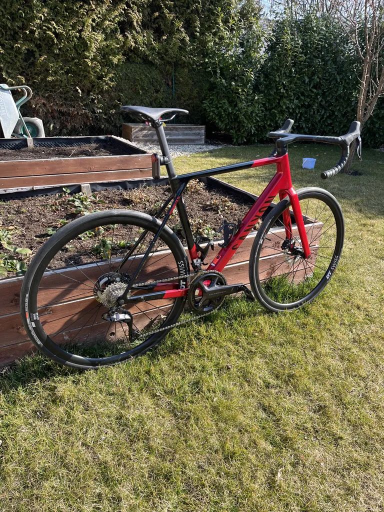Canyon Ultimate CF SL 8 Di2