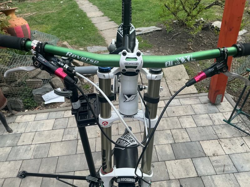 YT Industries Tues 2010