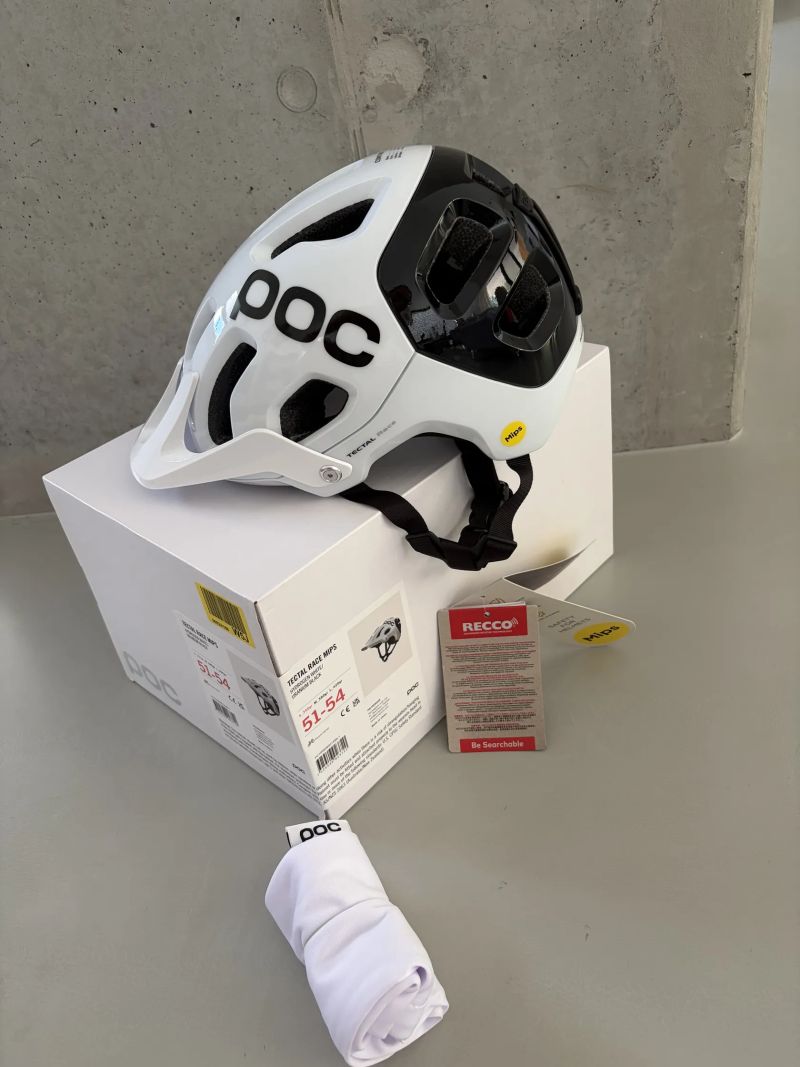 HELMA CYKLO POC TECTAL RACE SPIN - vel. S (51-54)- NOVÁ