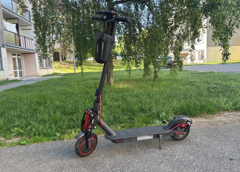 Xiaomi M365 Pro + odpružení Monorim + plná kola