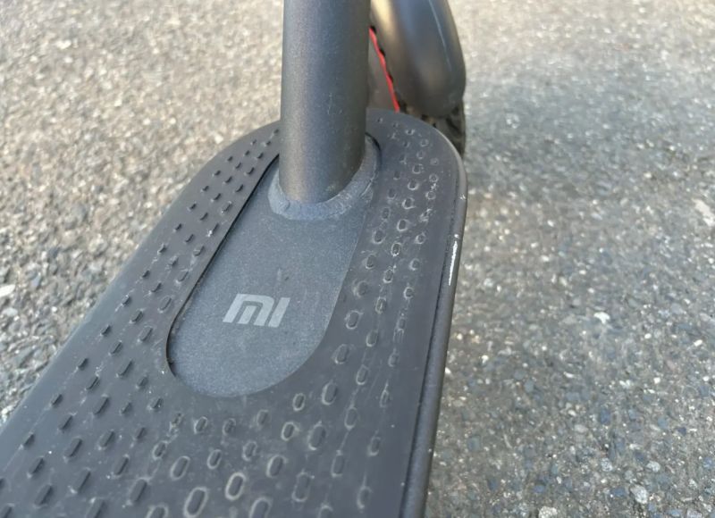 Xiaomi M365 Pro + odpružení Monorim + plná kola