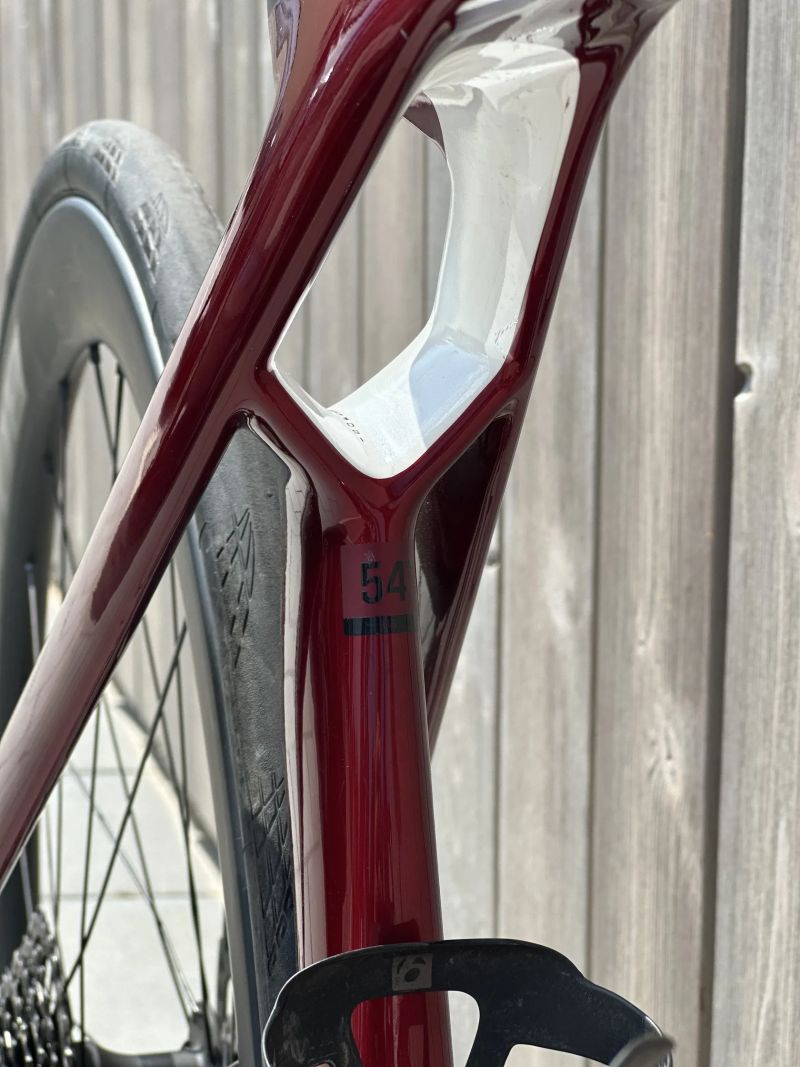 Trek Madone SL 6 Gen 7 | vel. 54 | Shimano 105 Di2