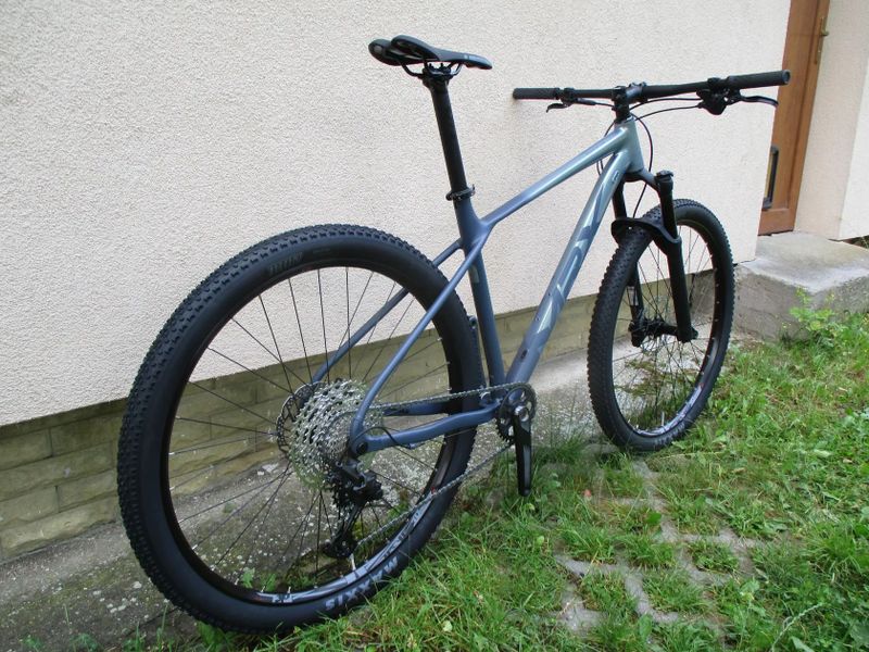 Nové lehké 29" kolo MRX ER25 19,5", vidlice Manitou Machete air, Shimano Deore 1x12, BOOST pevné osy