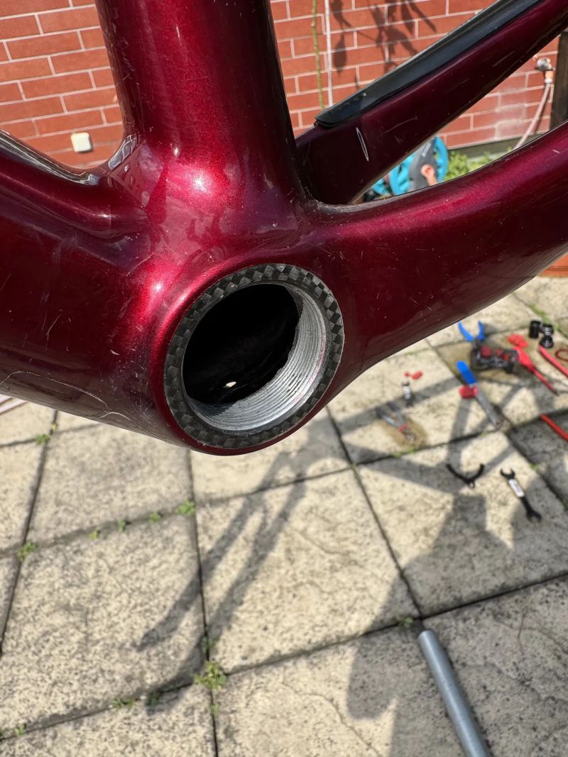Rám S-Works epic HT s vidlicí Sid ultimate brain. 