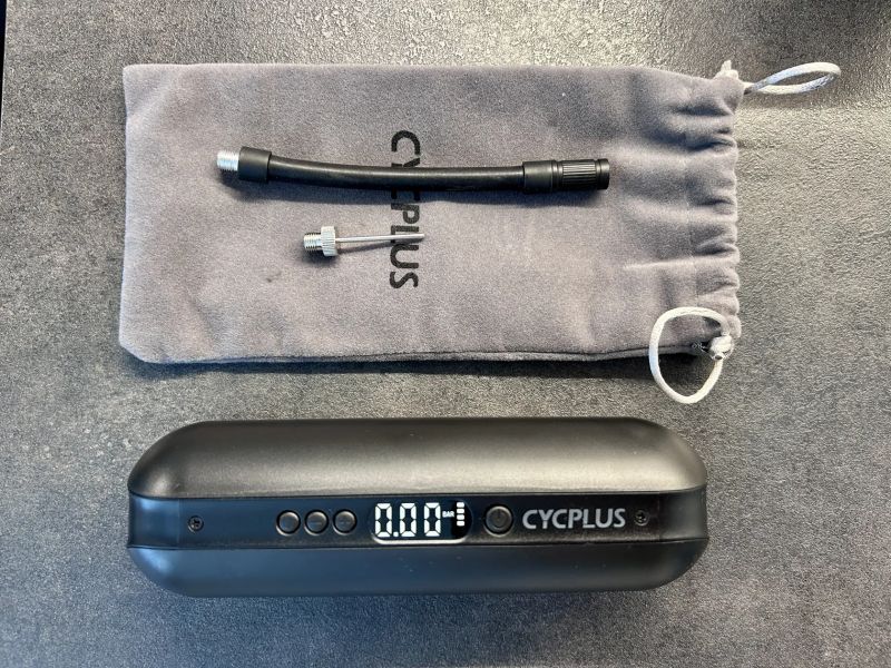Specialized+elektro pumpa Cycplus