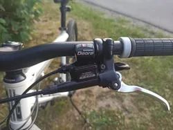 GT Avalanche 1.0 26" – Deore XT (Jako nové)