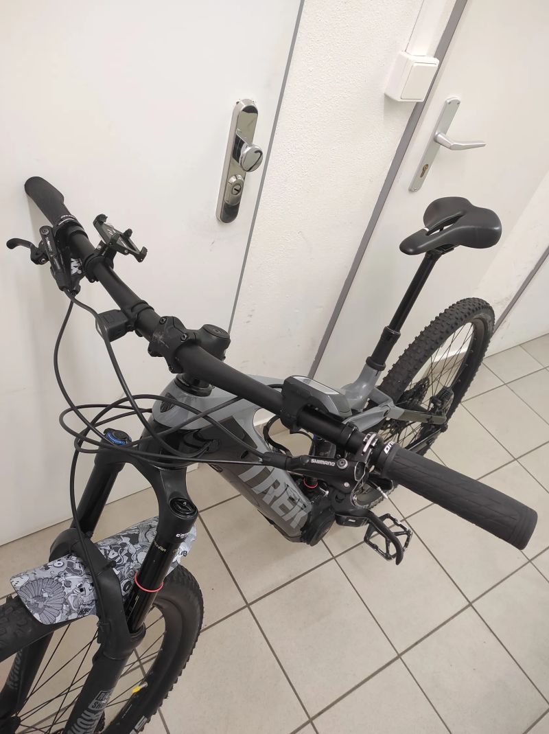 Elektrokolo Trek Rail 9.7 Carbon 29" (M)