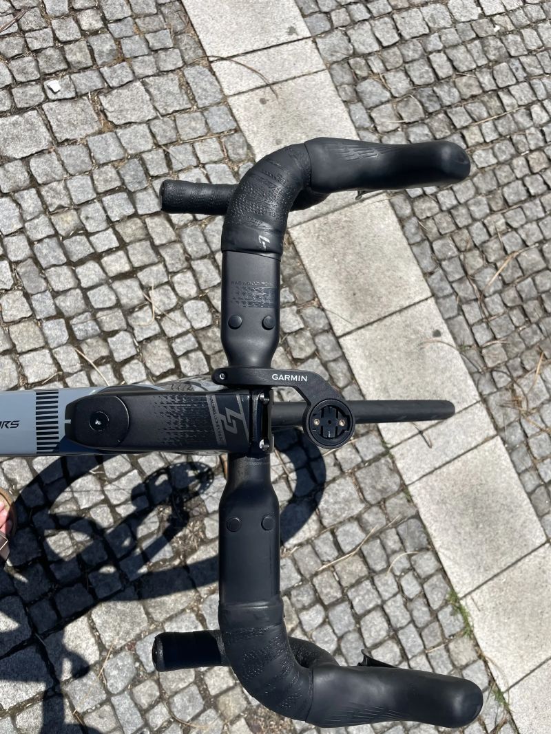 Lapierre Aircode DRS 7.0, ULTEGRA Di2 12s, karbonové výplety