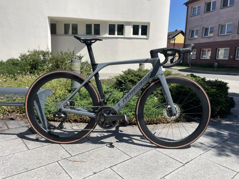Lapierre Aircode DRS 7.0, ULTEGRA Di2 12s, karbonové výplety