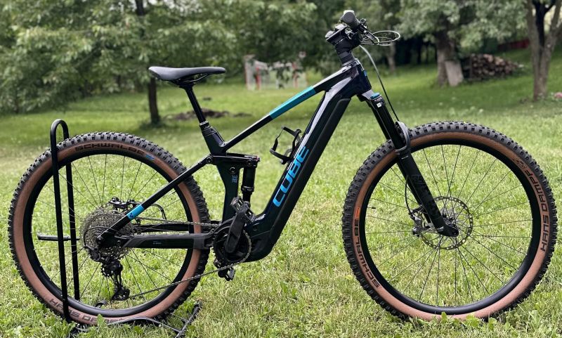 Cube Stereo Hybrid 140 SLX 750wh vel. M 778km TOP STAV