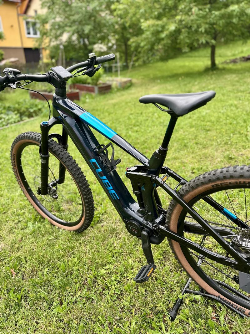 Cube Stereo Hybrid 140 SLX 750wh vel. M 778km TOP STAV