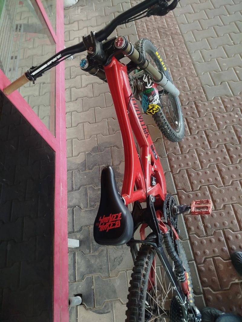 Specialized Demo 7