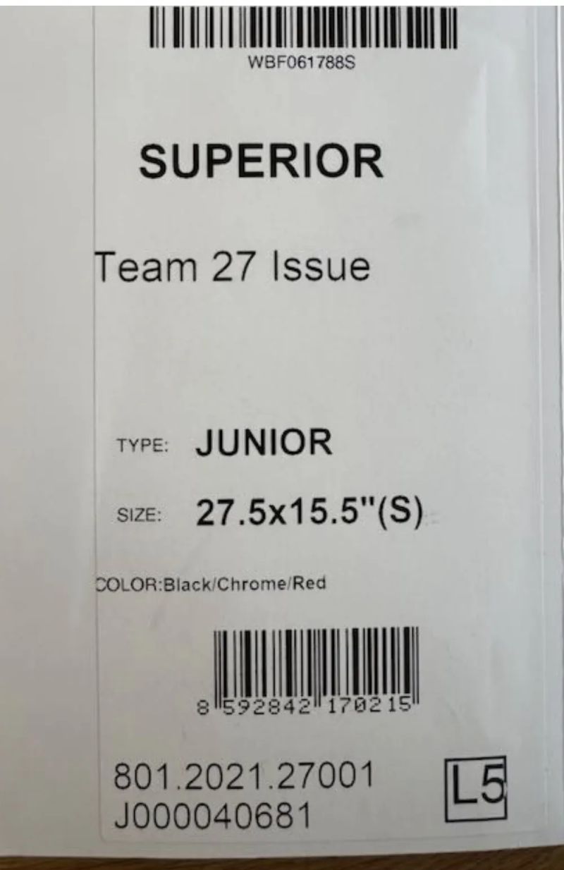 SUPERIOR TEAM ISSUE 27 MATTE BLACK/HOLOGRAM CHROME/TEAM RED