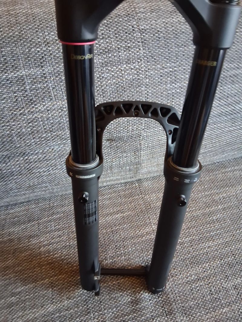 Nová vidlice Rock Shox Lyrik Select+ Charger 3.1