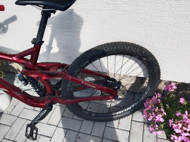 Trek Session 8