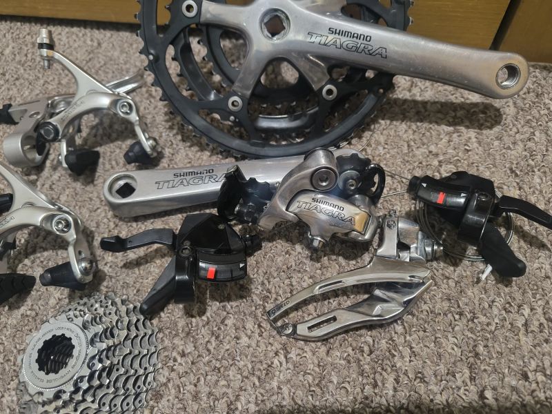 Shimano Tiagra 3x9 sada 