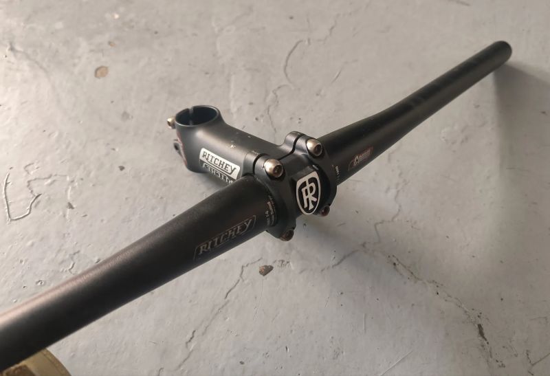 Shimano Tiagra 3x9 sada 