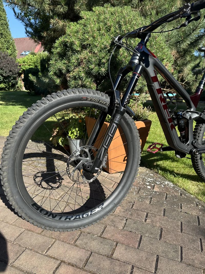 Trek Slash 9.8 XT Lithium Grey