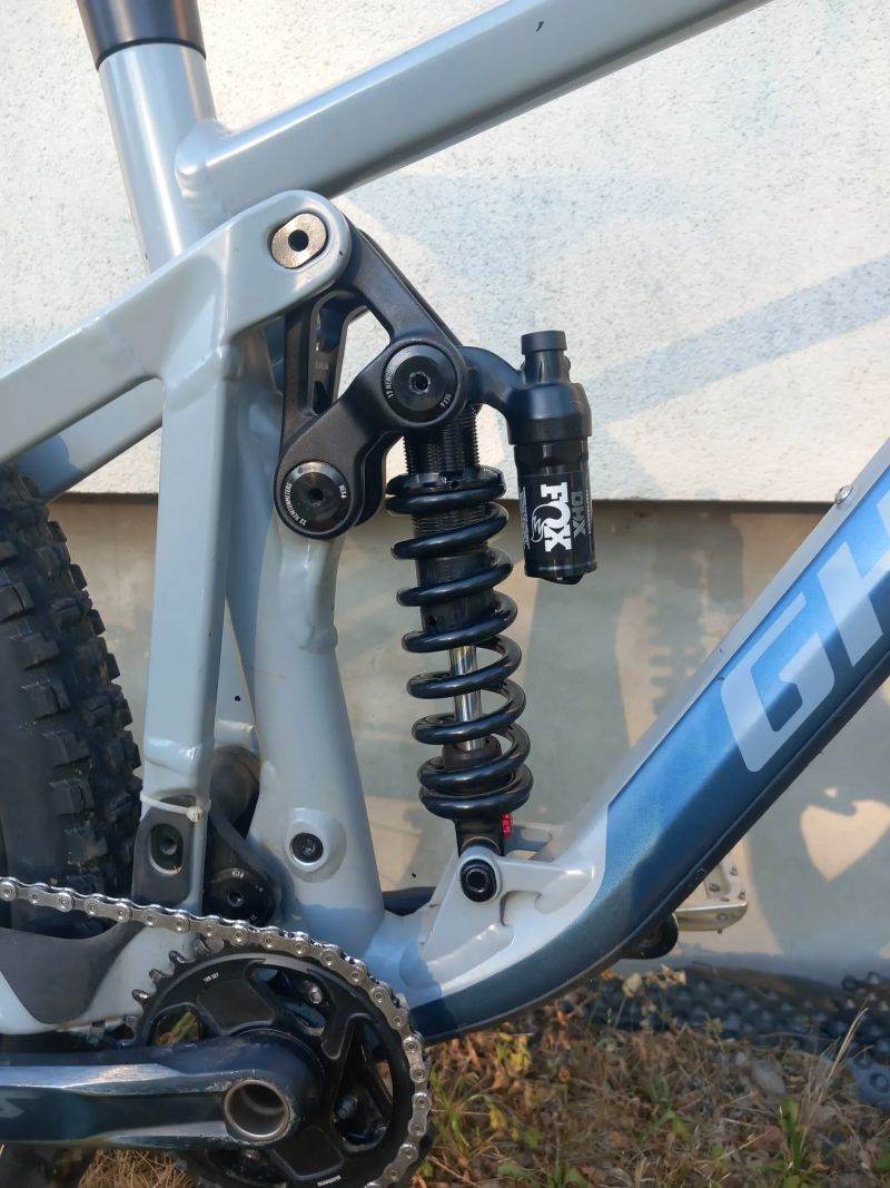 Ghost RIOT ENDURO ESSENTIAL 29