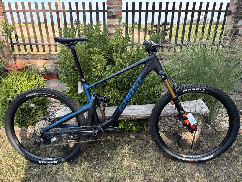 NEW Ghost Riot Trail CF/LC Full Party (Carbon) - Shimano XT & FOX Factory - Size L