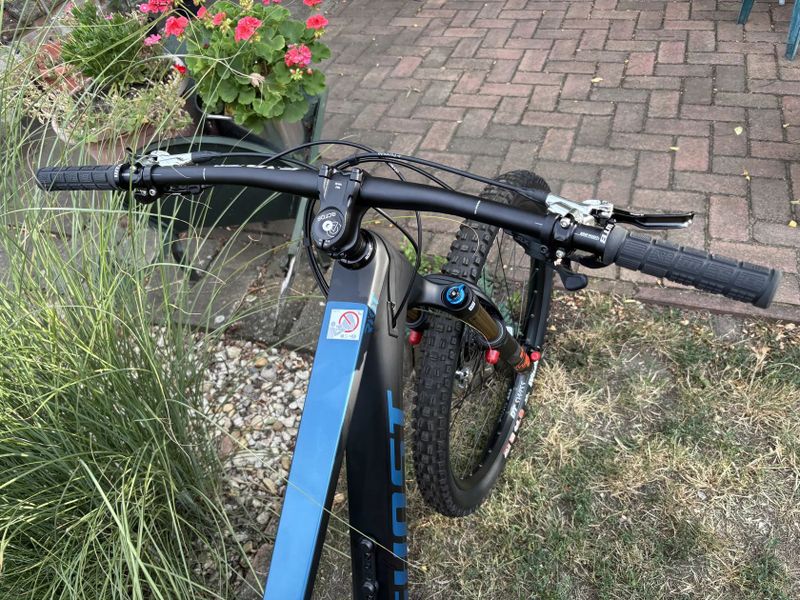 NEW Ghost Riot Trail CF/LC Full Party (Carbon) - Shimano XT & FOX Factory - Size L