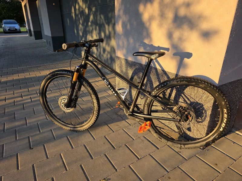 Kubikes 24S Trail Air Black