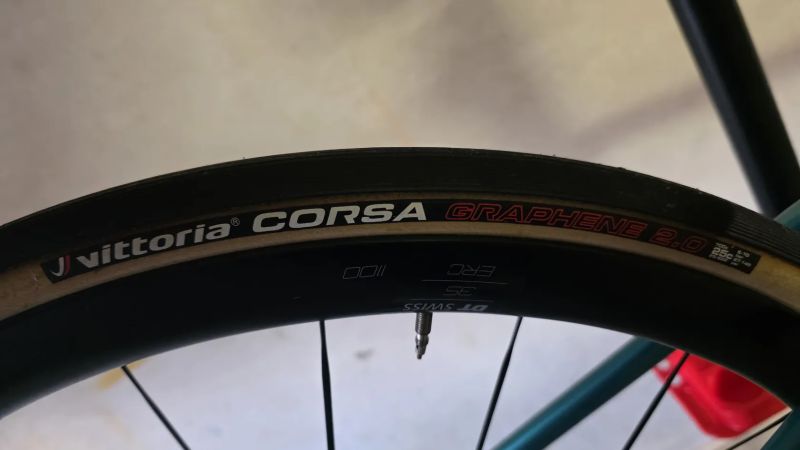 2x Vittoria corsa graphine2.0 700×25c