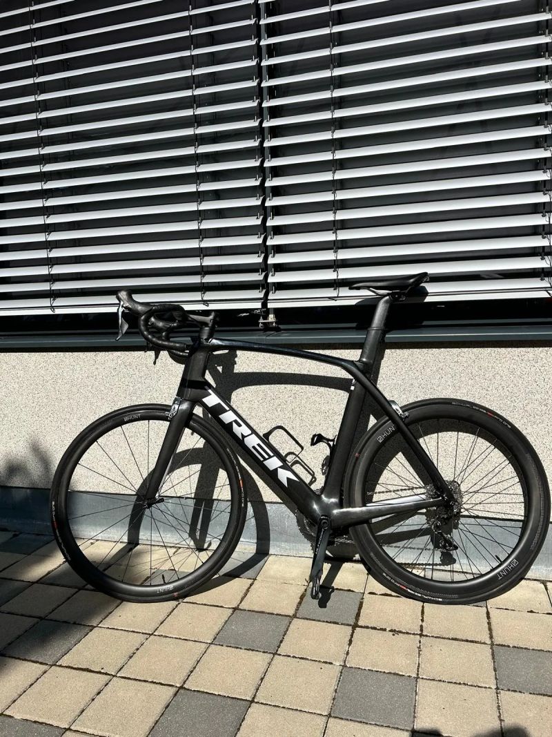 Trek Madone SL 6 Gen 5 | Ultegra | Hunt Carbon