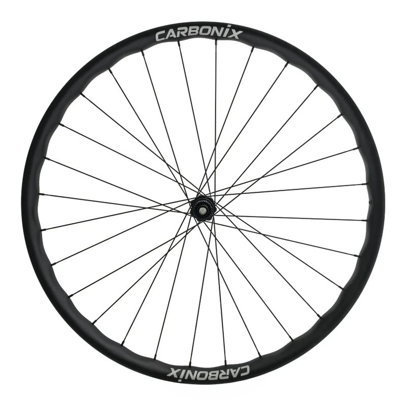 🪶 ULTRA LEHKÁ – MTB karbonová kola Carbonix WAVE 30 XC | zvlněný ráfek | Sapim CX Ray | 1280 g