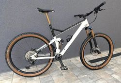 Cube Stereo 120 HPC EX, velikost XL (22”) kola 29”