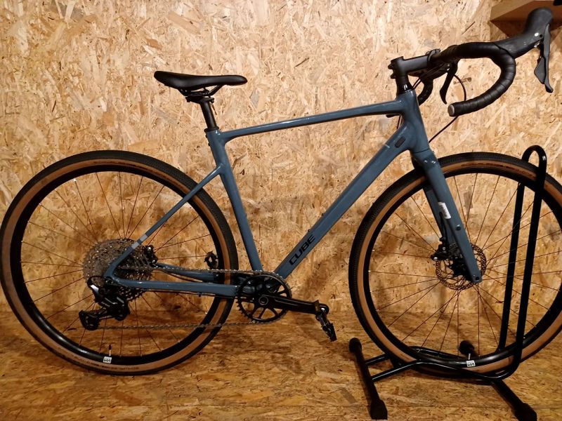 Gravel kolo Cube Nuroad EX whale´n´black 2025, velikost rámu M