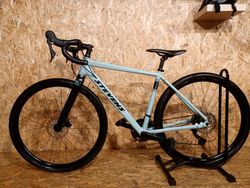 Gravel STEVENS Prestige Sage Green 2025, velikost rámu S